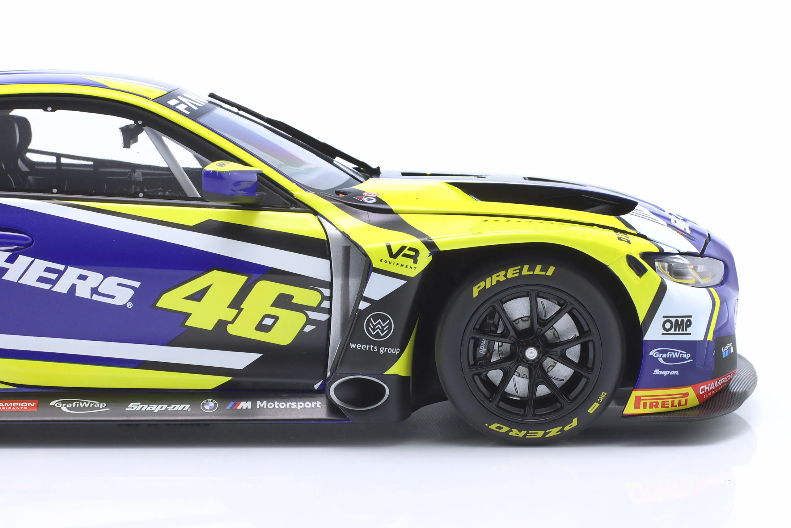 BMW M4 GT3 #46 Presentation Car 2023 WRT Valentino Rossi 1:18 Minichamps – Bild 8